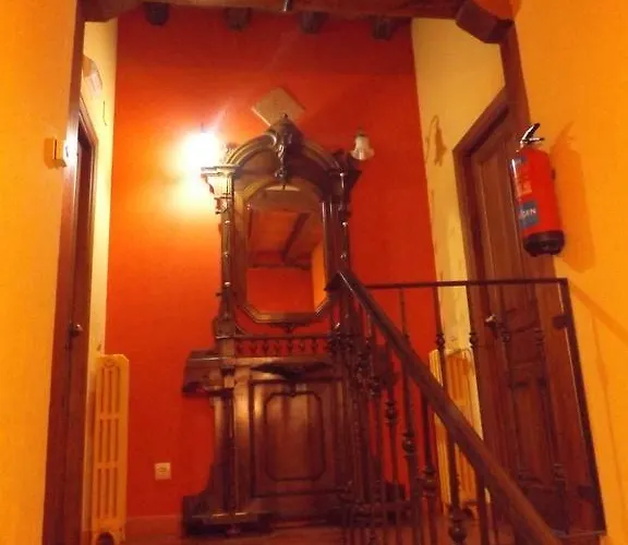 La Fragua De Los Alvaro 펜션 Turégano